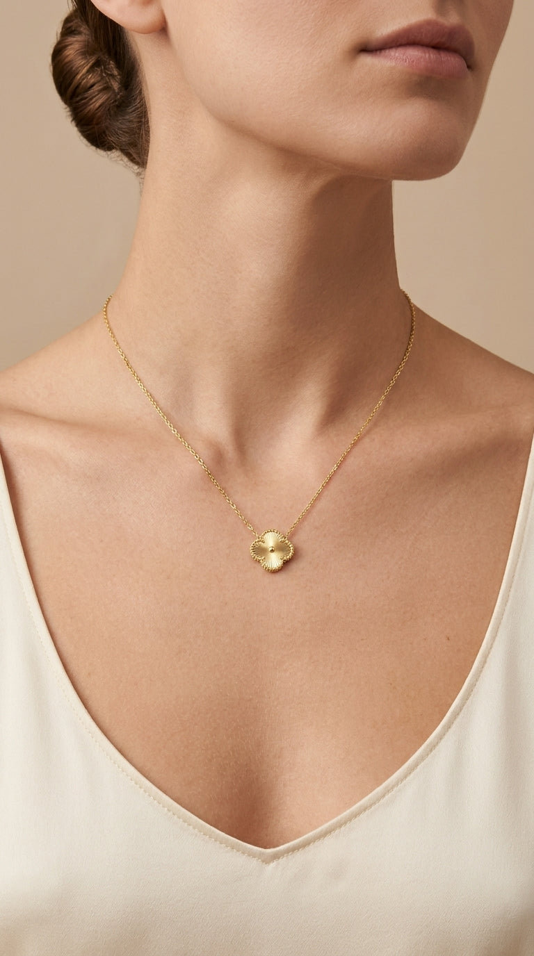 Elegant Gold Clover Necklace