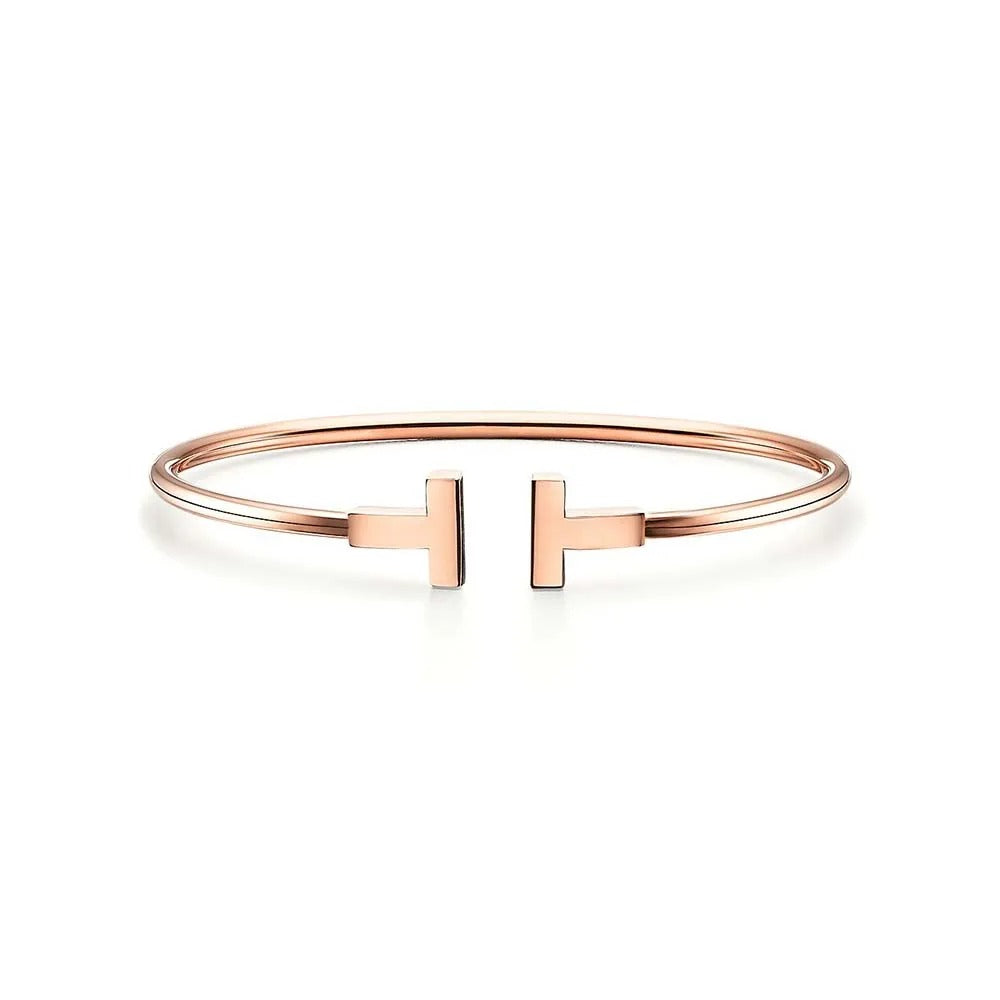 Elegant Gold T-Bar Bracelet