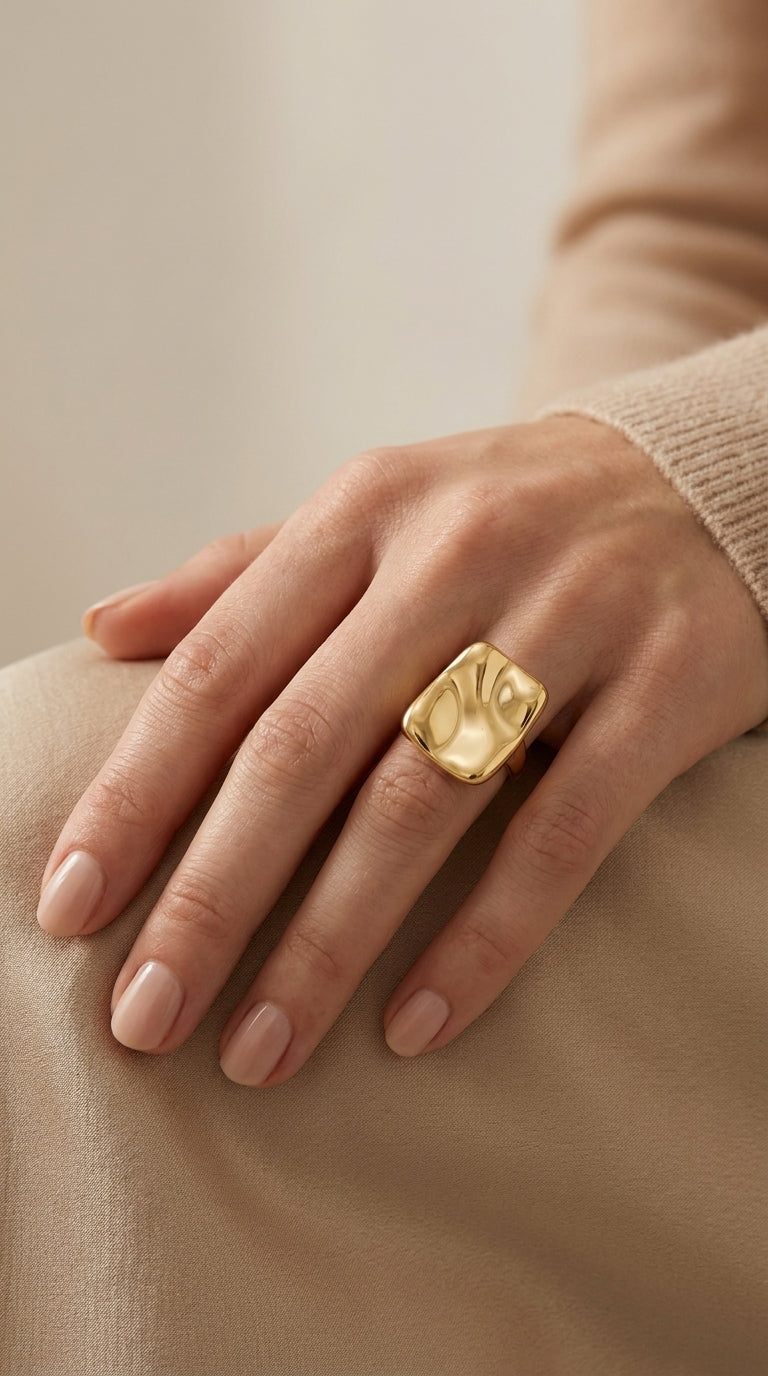 Elegant Gold Sculptural Ring