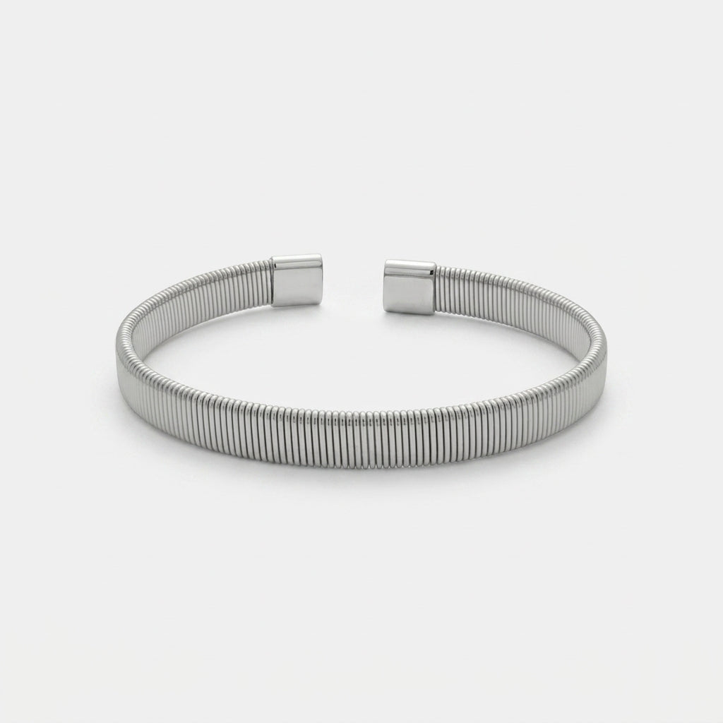 Elegant Silver Ribbed Bracelet