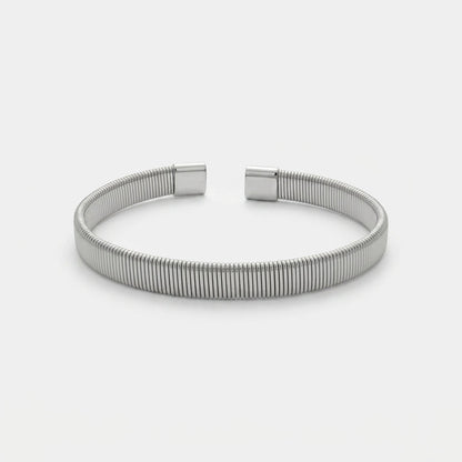 Elegant Silver Ribbed Bracelet