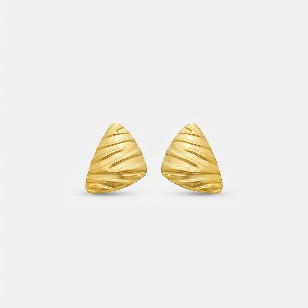 Elegant Gold Fan Earrings