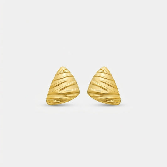 Elegant Gold Fan Earrings