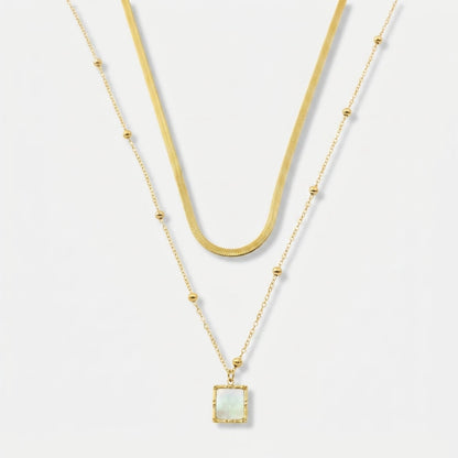 Elegant Gold Layered Necklace