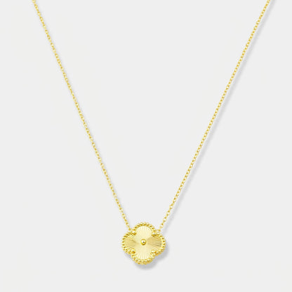Elegant Gold Clover Necklace