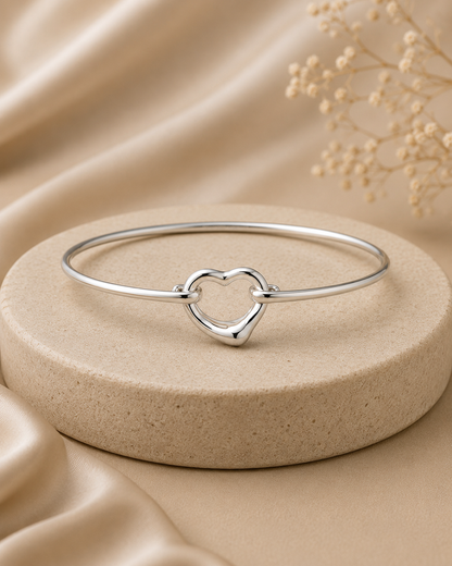 Luxury Silver Heart Bangle Bracelet