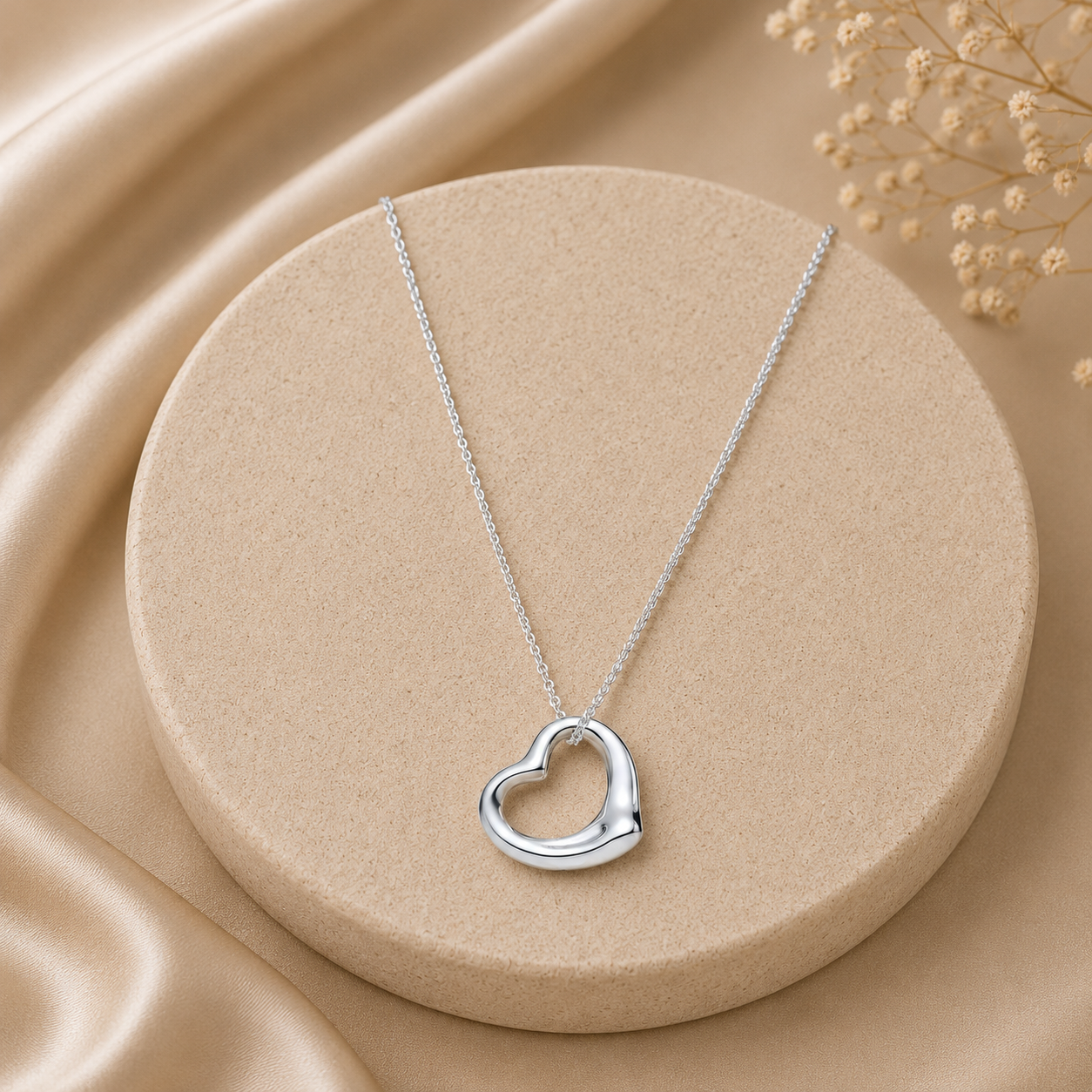 Luxury Gold Open Heart Necklace
