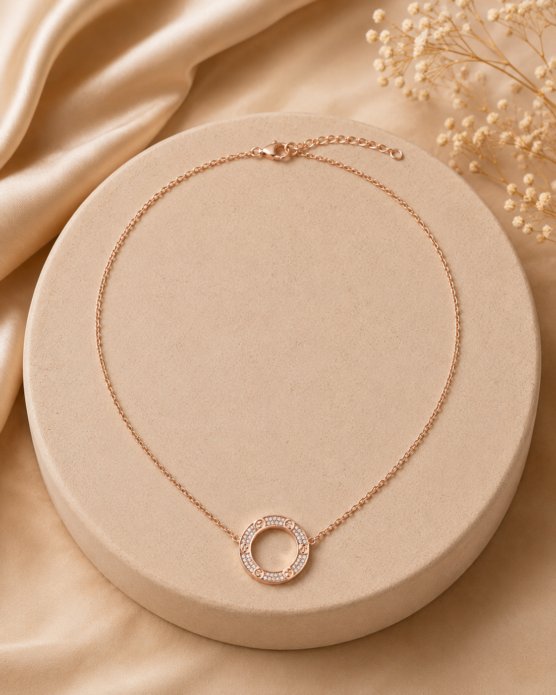Luxury Rose Gold Zirconia Circle Necklace
