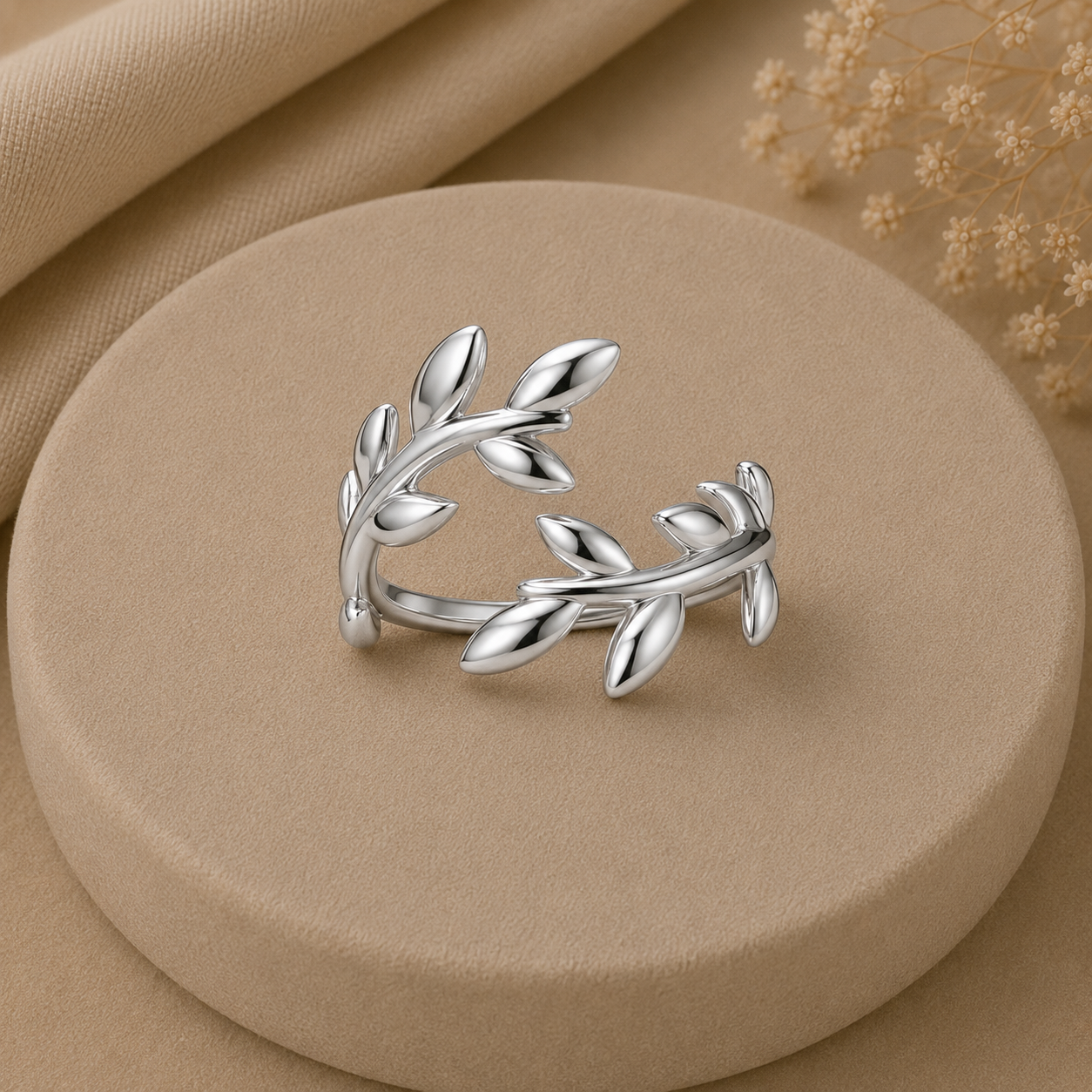 Luxury Silver Leaf Ring