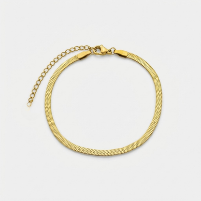 Elegant Gold Snake Bracelet