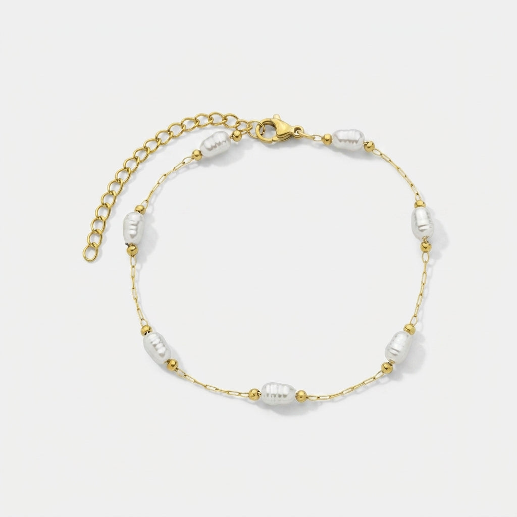 Elegant Gold Pearl Bracelet