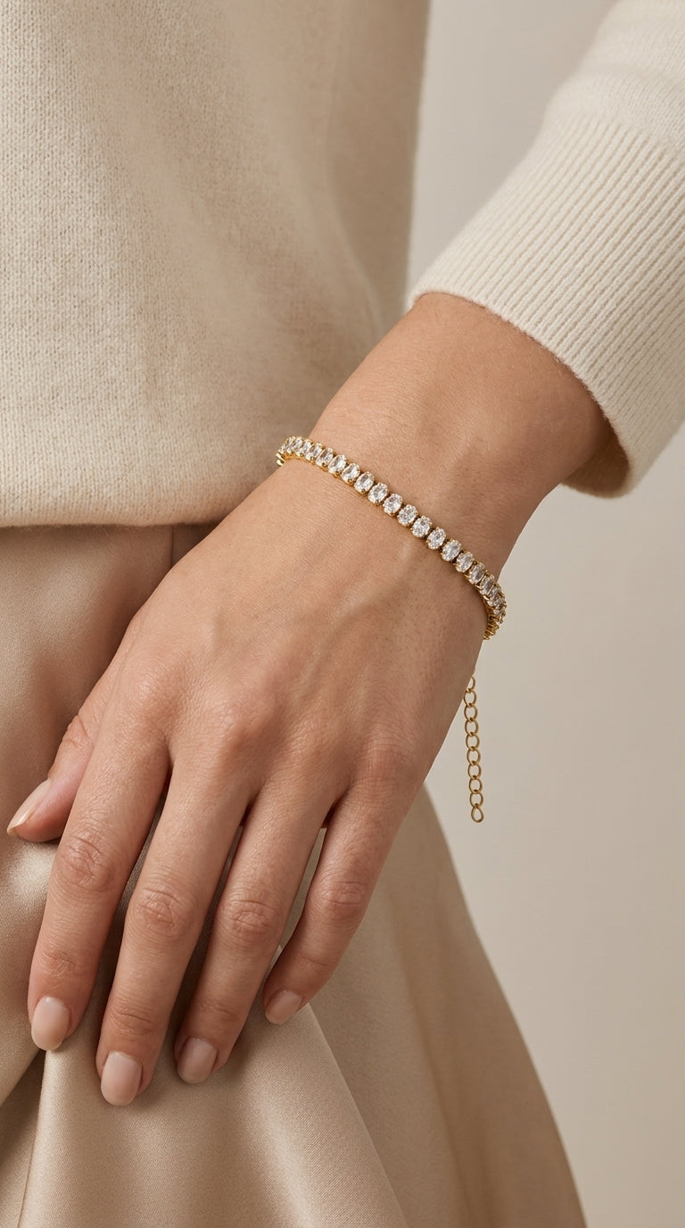 Elegant Gold Zirconia Bracelet