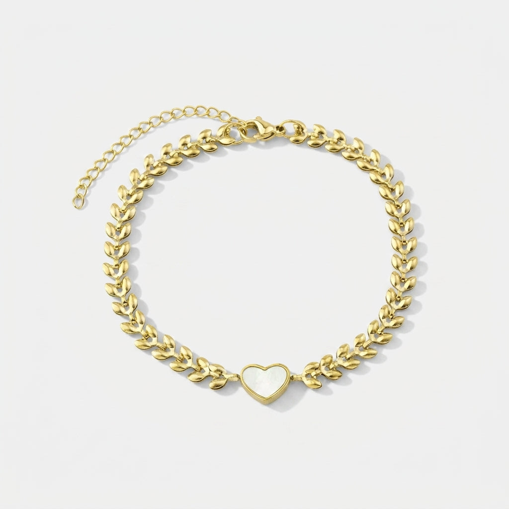 Elegant Gold Heart Bracelet