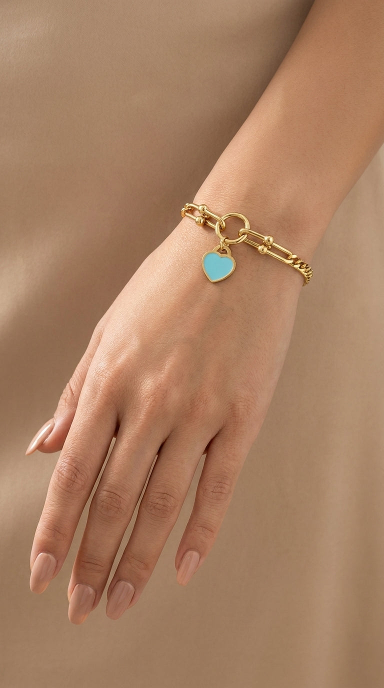 Elegant Gold Heart Charm Bracelet