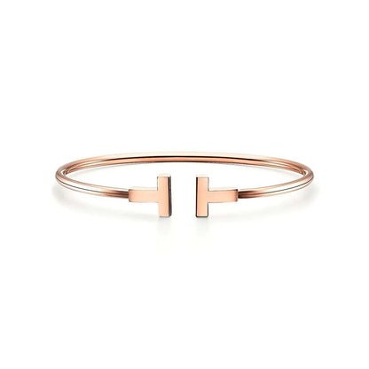 Elegant Gold T-Bar Bracelet