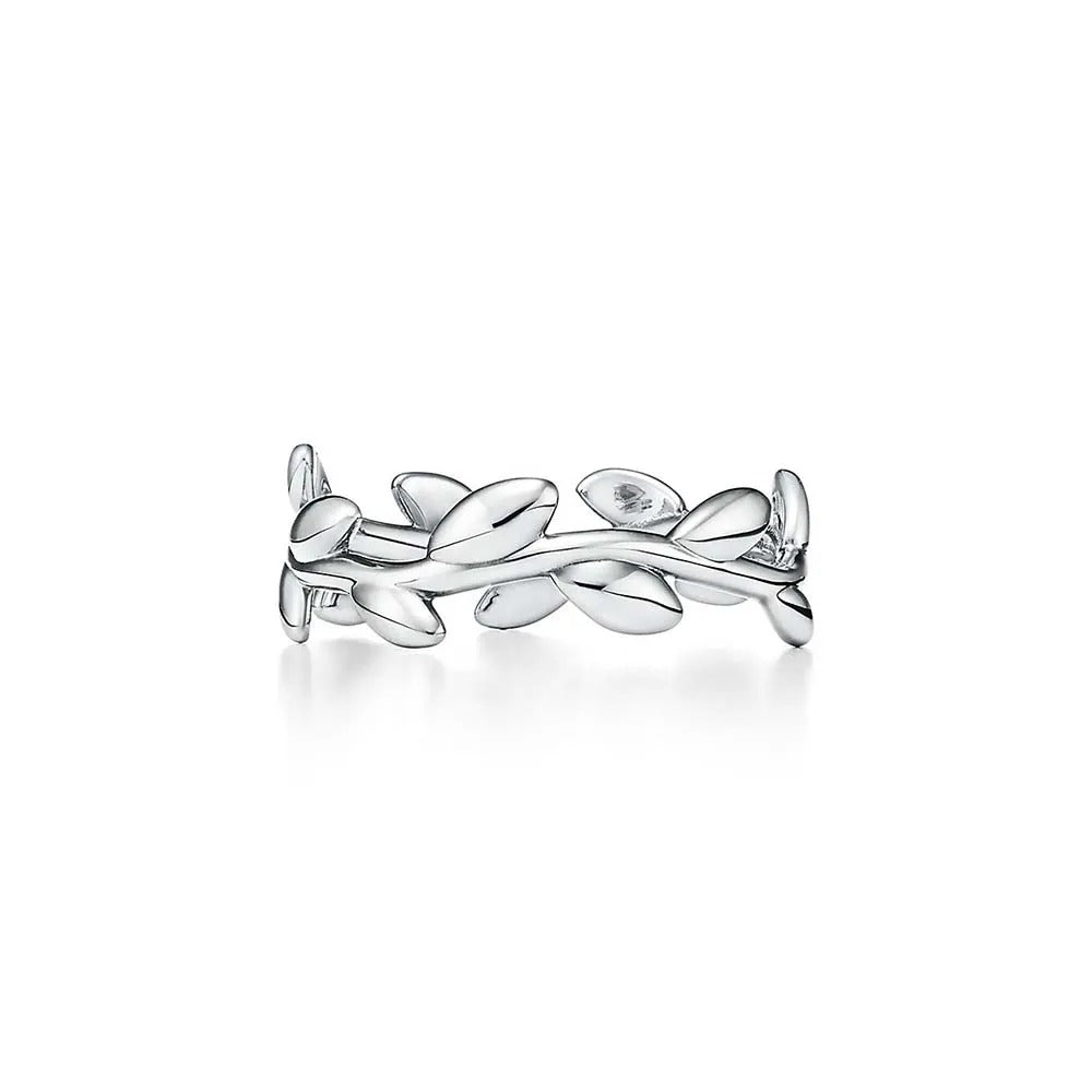 Luxury Silver Leaf Ring