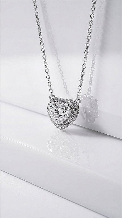 Anel Coração Cravejado Moissanite Prata 925 Ajustável