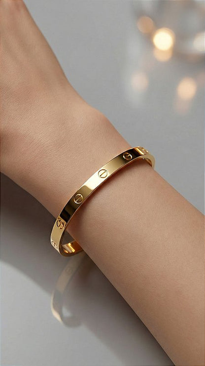 CT Love Slim Gold Zirconia Bracelet