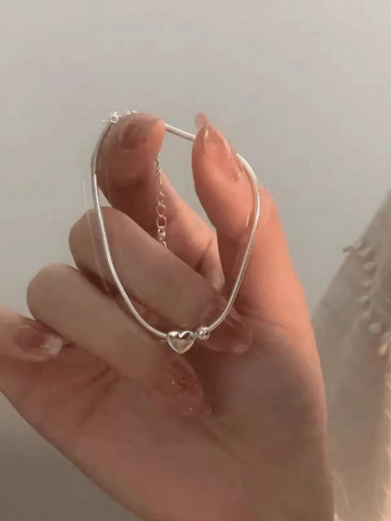 Elegant 925 Silver Heart Bracelet