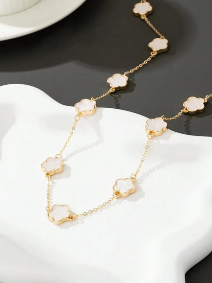 Elegant Gold Clover Necklace