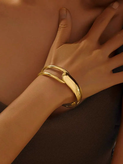 Elegant Silver Cuff Bracelet