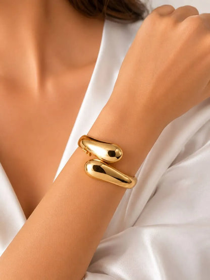 Elegant Two-Tone Sculptural Bracelet