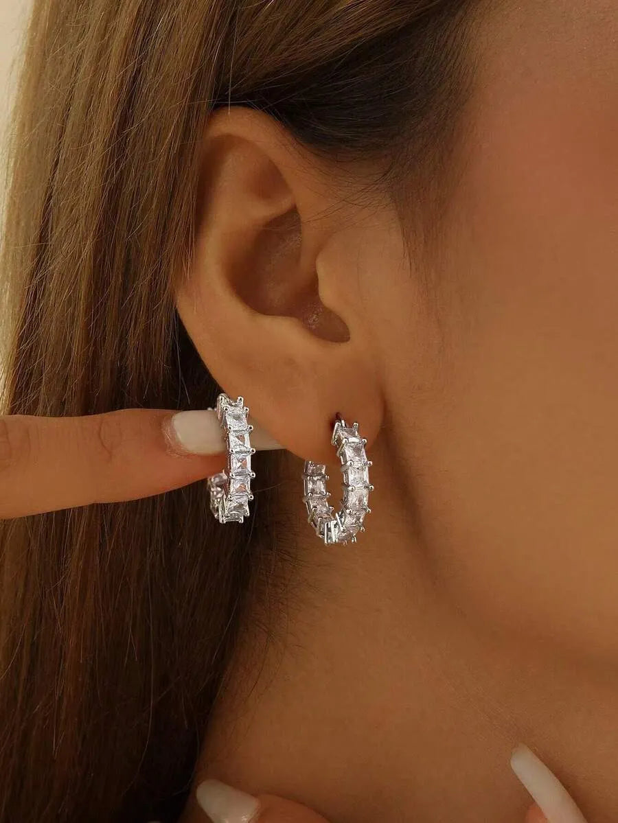 Elegant 925 Silver Sparkle Earrings