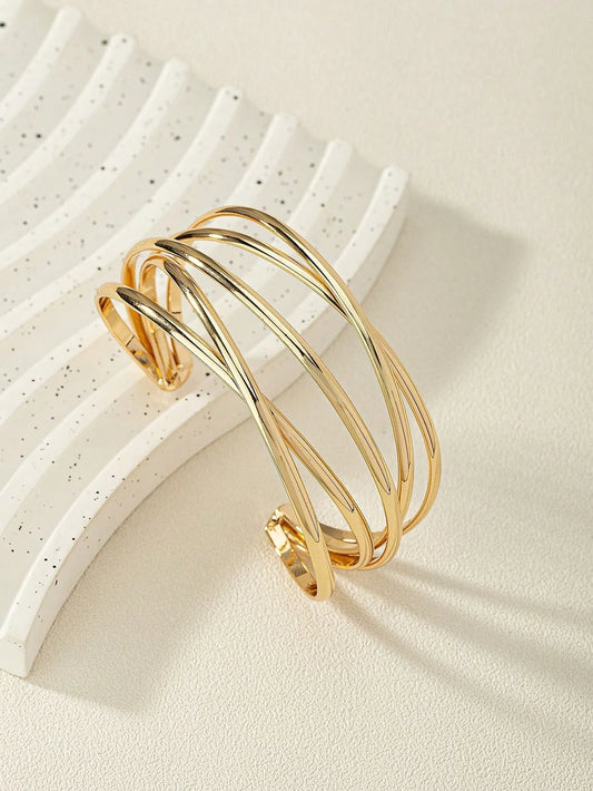 Elegant Open Wave Bracelet