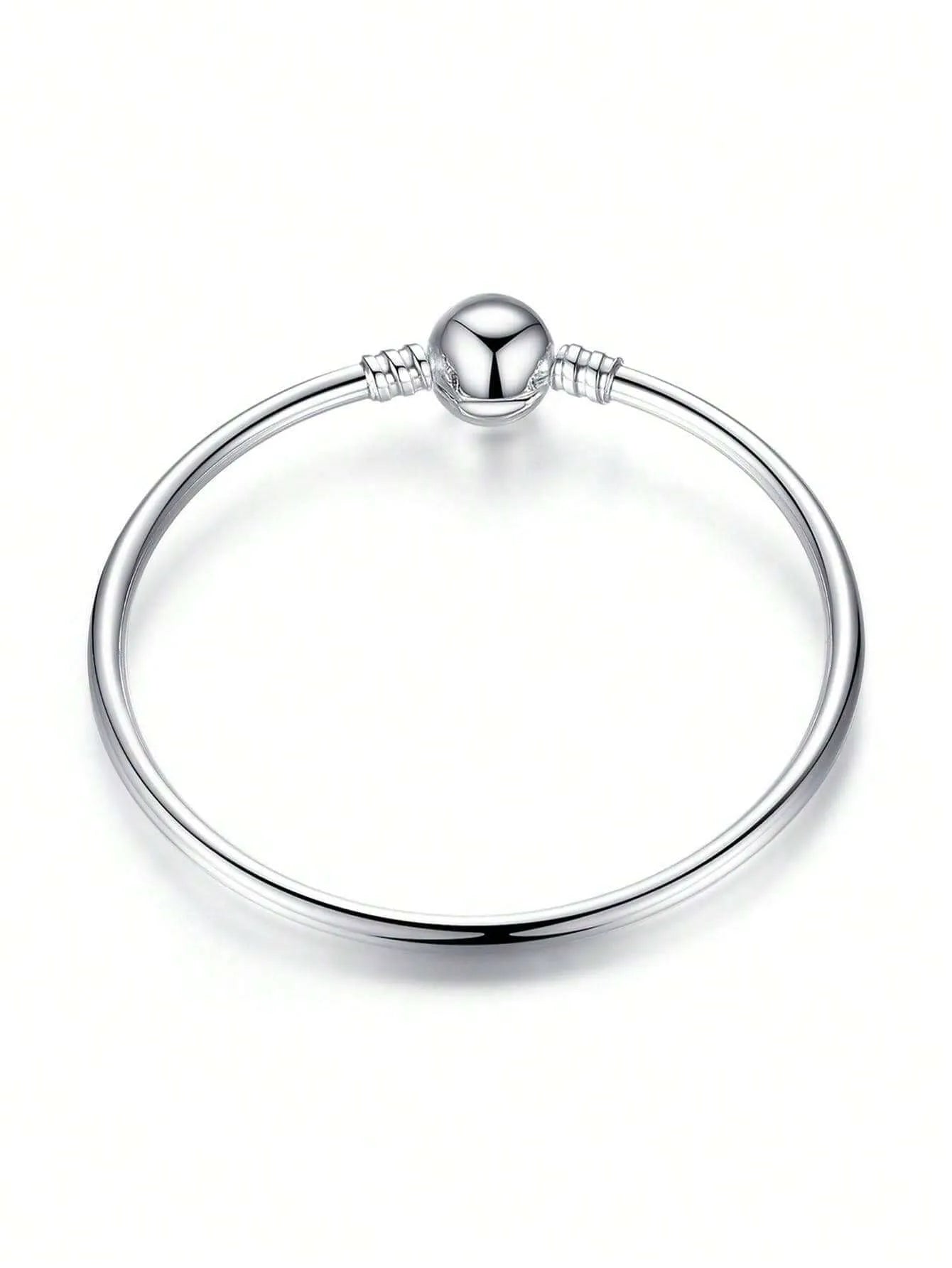 Elegant 925 Silver Heart Bracelet