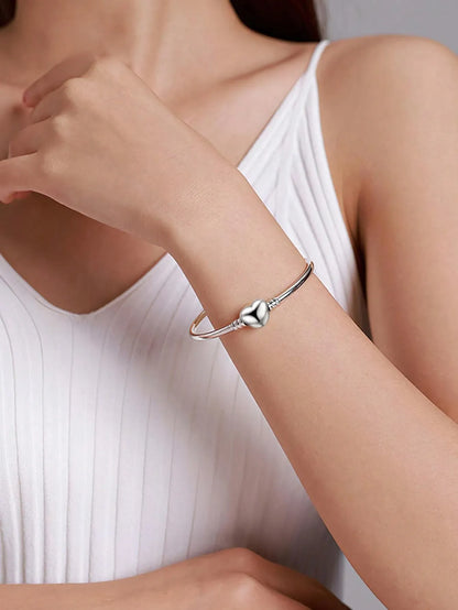 Elegant 925 Silver Heart Bracelet