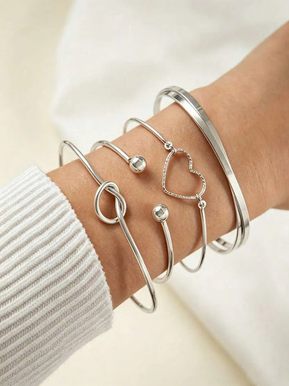 Elegant Heart Bracelet Set Gold Ribbed Bracelet