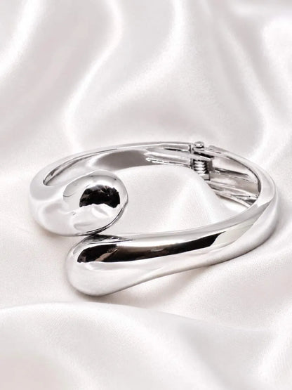 Elegant Two-Tone Sculptural Bracelet