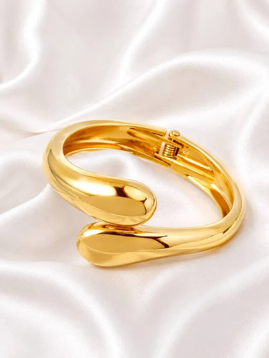 Elegant Two-Tone Sculptural Bracelet