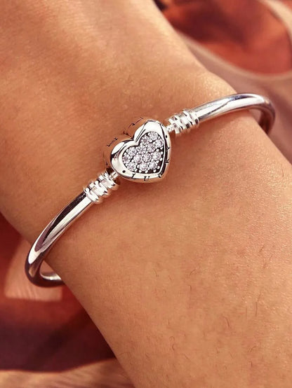 Elegant 925 Silver Heart Bracelet