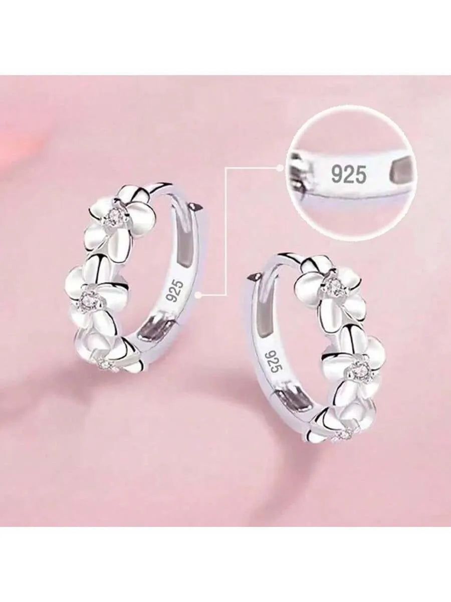 Elegant 925 Silver Sparkle Earrings