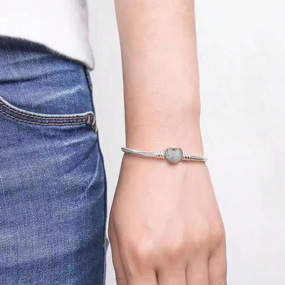 Elegant 925 Silver Heart Bracelet