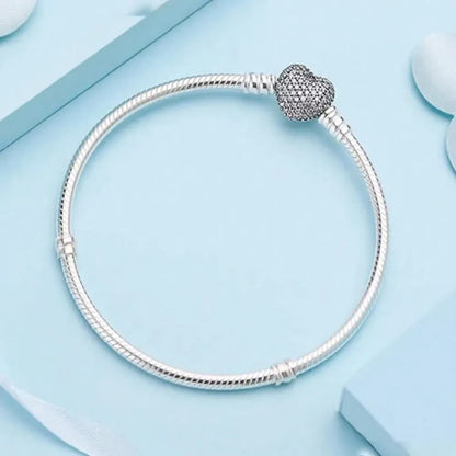 Elegant 925 Silver Heart Bracelet