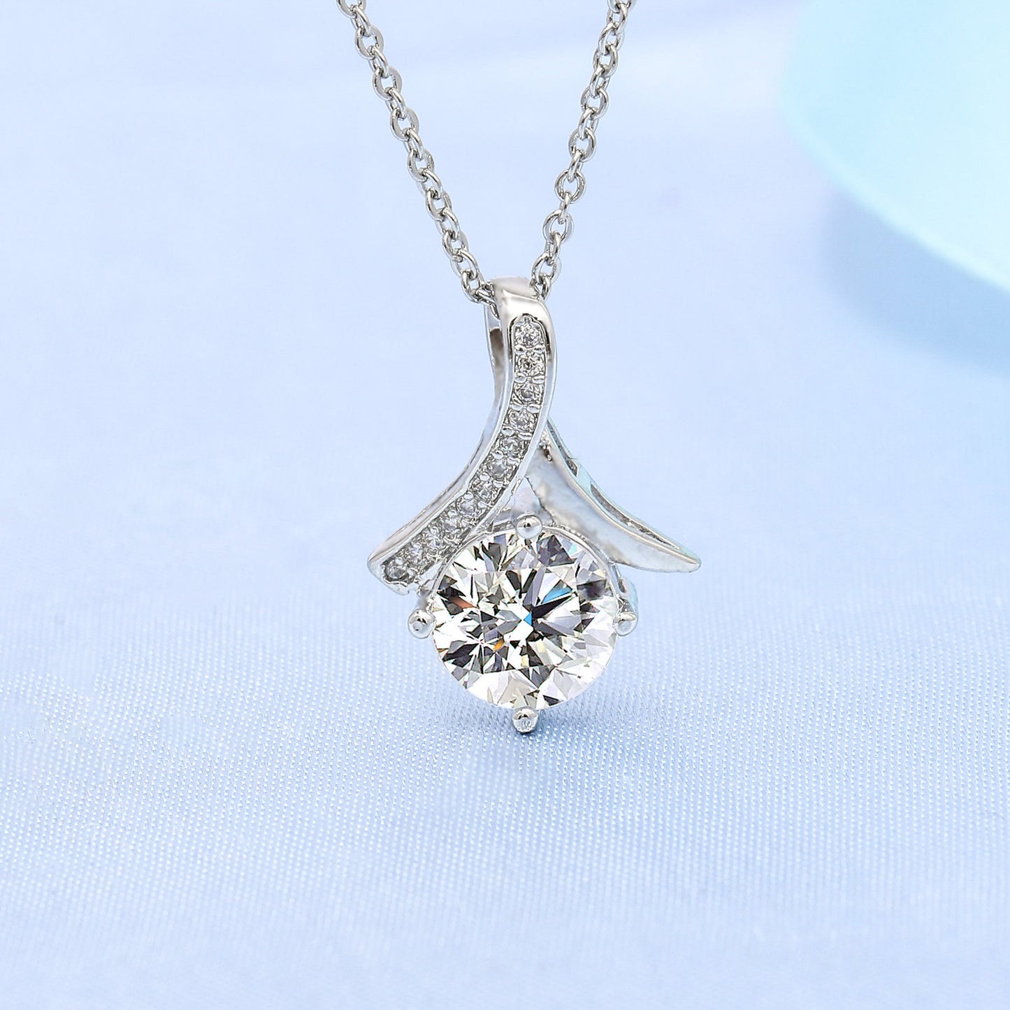 Luxury S925 Red Heart Zircon Necklace