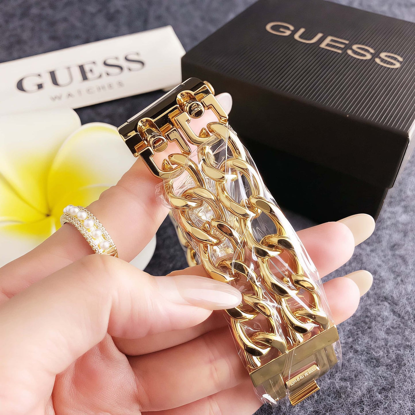 Luxury Gold Link Bracelet Watch
