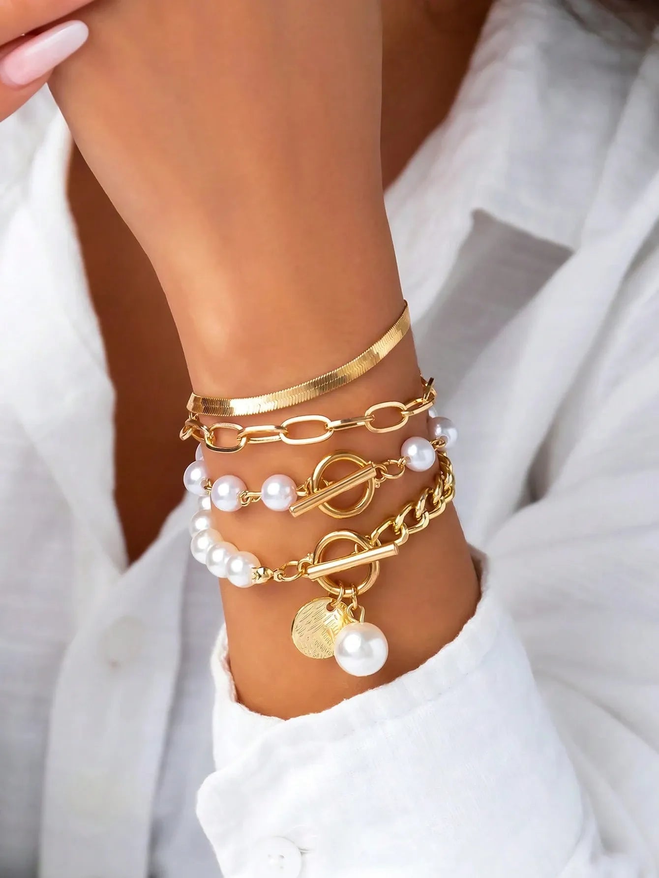 Elegant Gold Bracelet Set -4 Pieces Set
