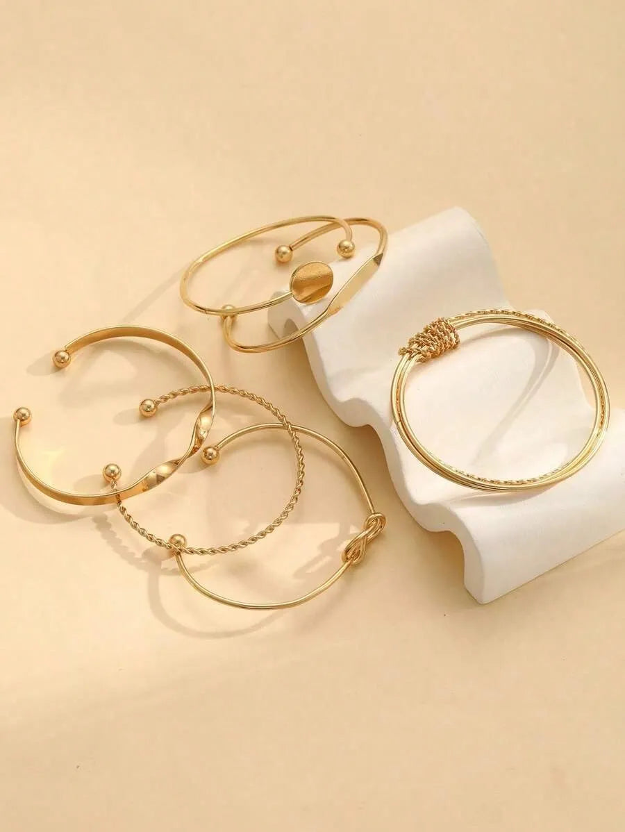 Elegant Gold Cuff Bracelet Set