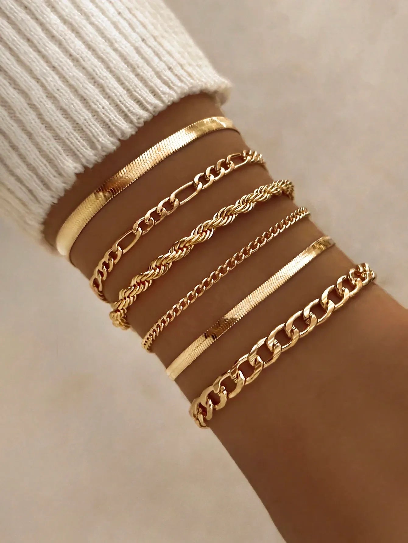 Elegant Gold Sculptural Bracelet Set -5 Pieces Set