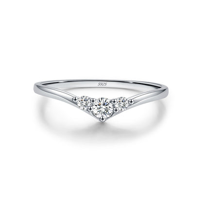 Luxury S925 Silver Moissanite Arrow Ring