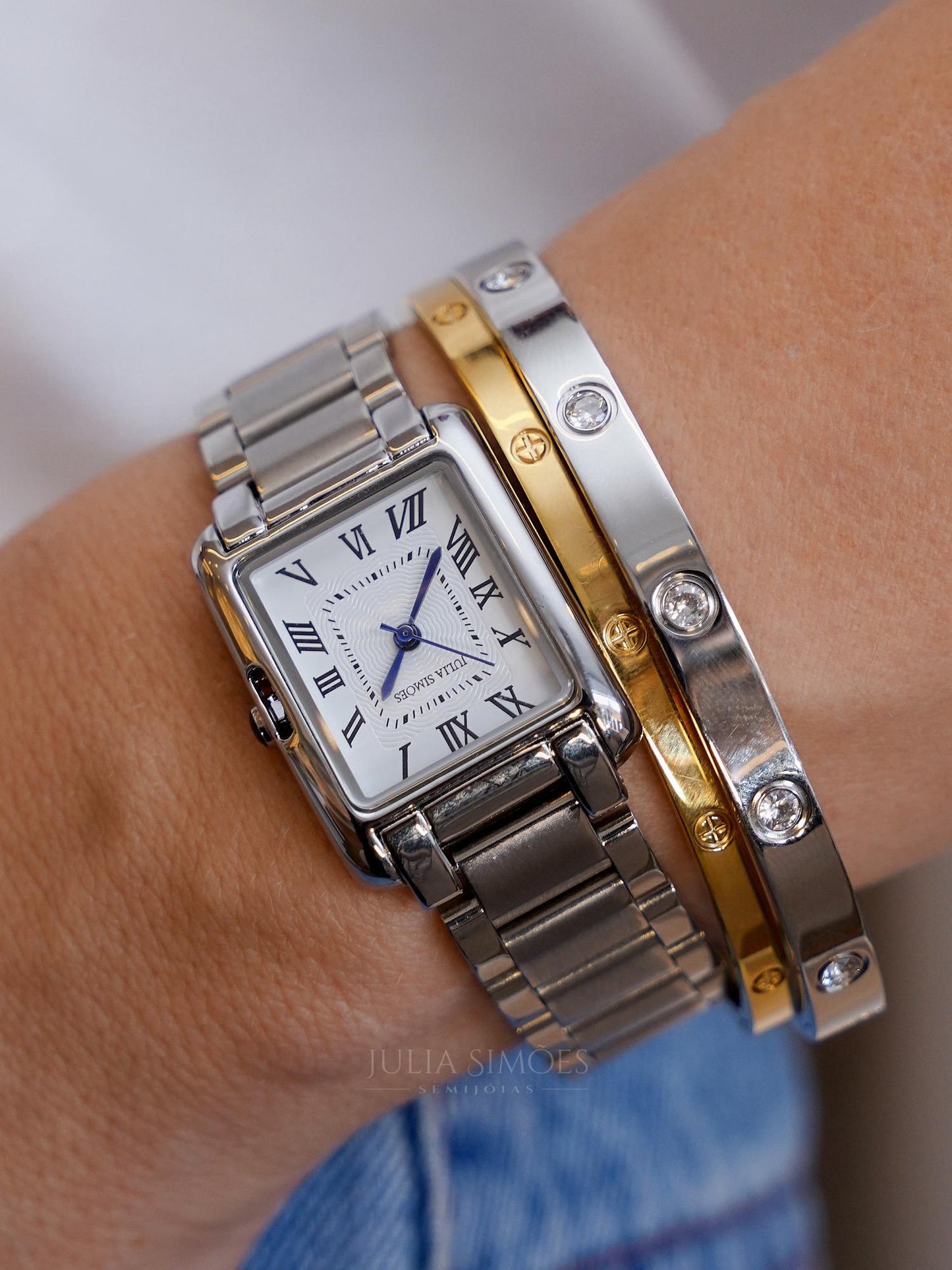 Classic Elegance with a Modern Touch