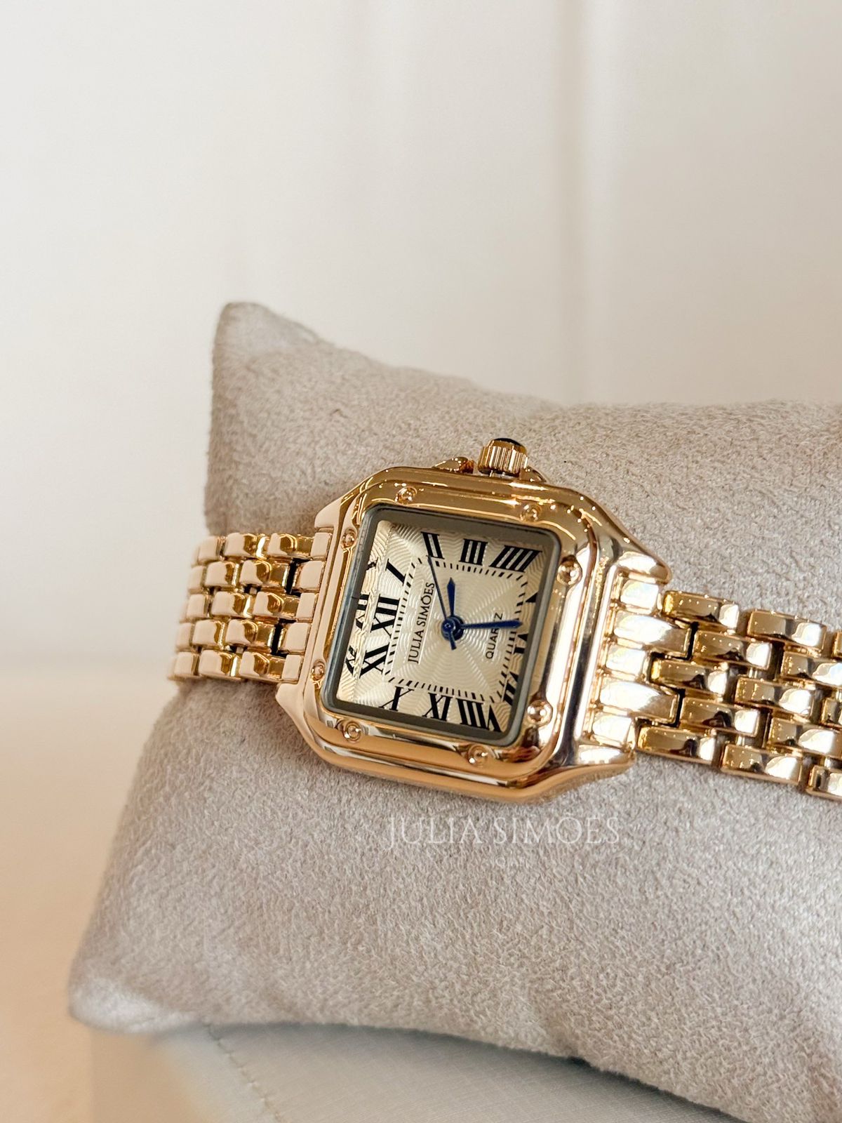 Elegant Gold Square Watch